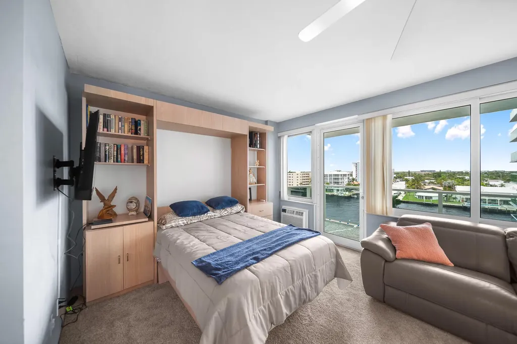 3233 NE 34th Street Fort Lauderdale FL 33308