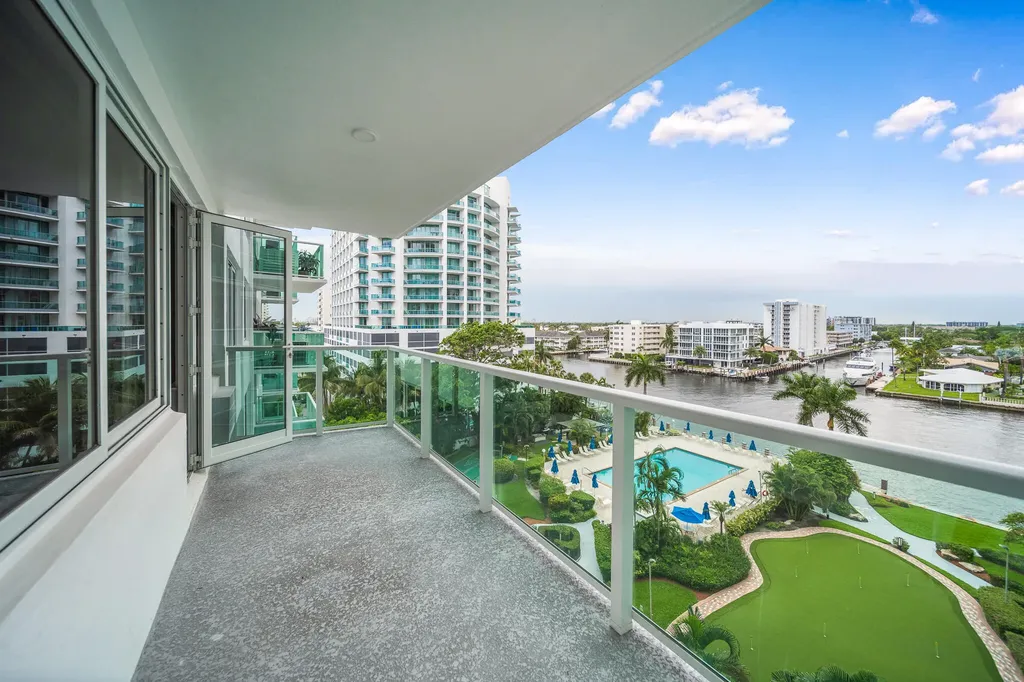 3233 NE 34th Street Fort Lauderdale FL 33308