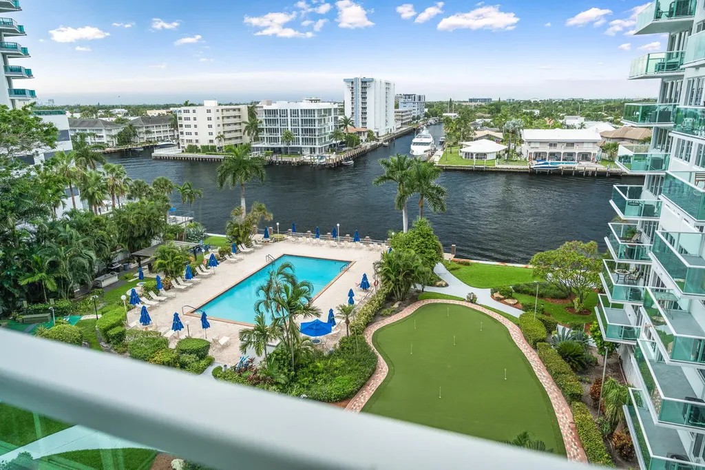 3233 NE 34th Street Fort Lauderdale FL 33308