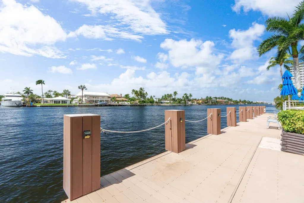 3233 NE 34th Street Fort Lauderdale FL 33308