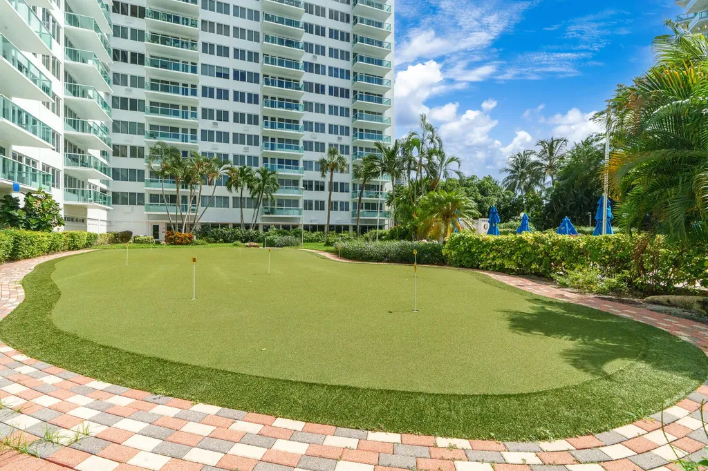 3233 NE 34th Street Fort Lauderdale FL 33308