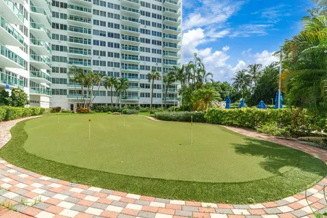 3233 NE 34th Street Fort Lauderdale FL 33308