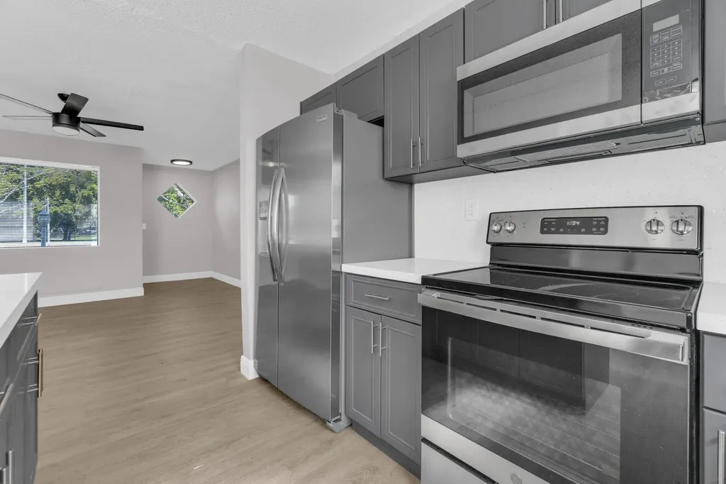 3240 Sheridan Lane Hollywood FL 33021
