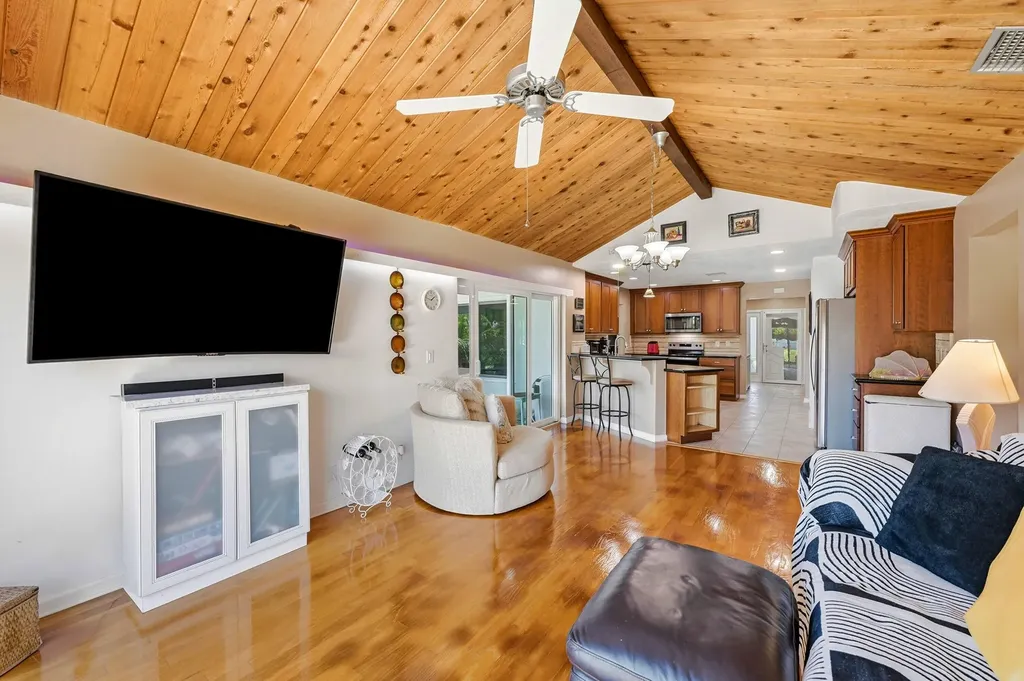 1401 SW 28th Terrace Deerfield Beach FL 33442
