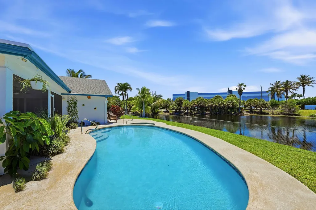 1401 SW 28th Terrace Deerfield Beach FL 33442