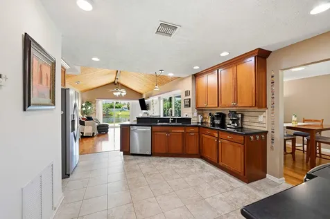 1401 SW 28th Terrace Deerfield Beach FL 33442