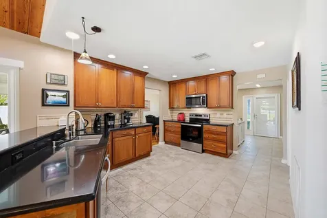 1401 SW 28th Terrace Deerfield Beach FL 33442