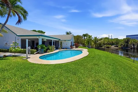 1401 SW 28th Terrace Deerfield Beach FL 33442