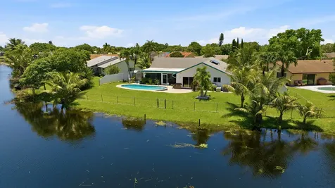 1401 SW 28th Terrace Deerfield Beach FL 33442