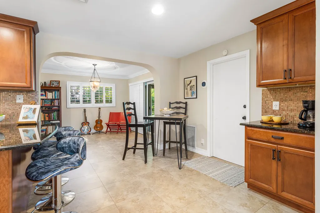770 NW 3rd Avenue Boca Raton FL 33432