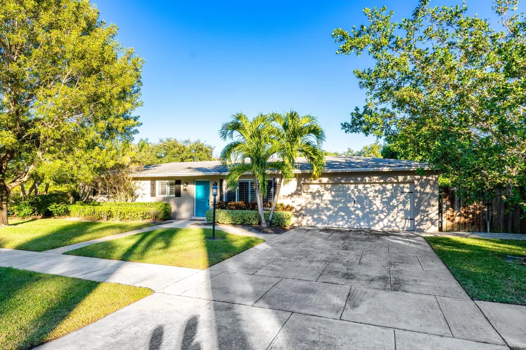 770 NW 3rd Avenue Boca Raton FL 33432