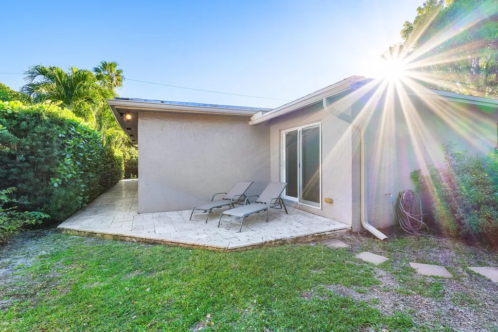 770 NW 3rd Avenue Boca Raton FL 33432