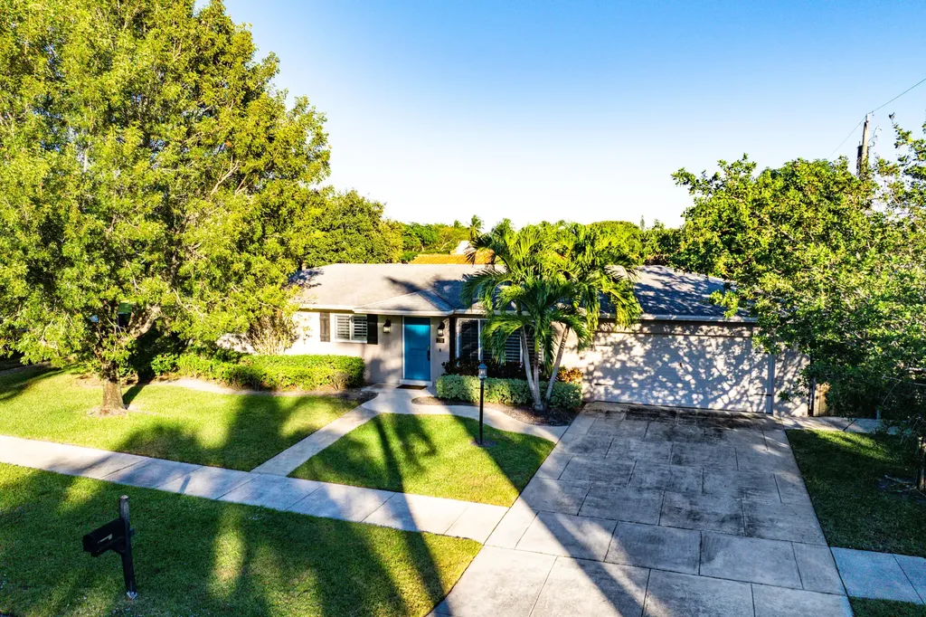 770 NW 3rd Avenue Boca Raton FL 33432