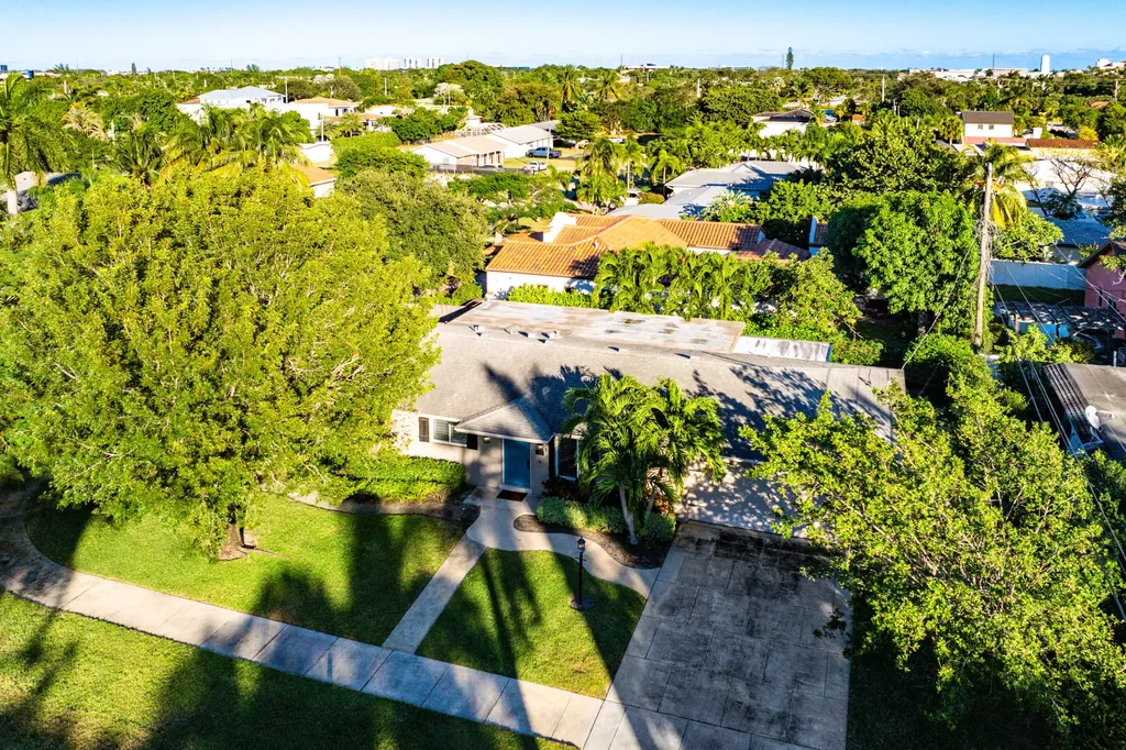 770 NW 3rd Avenue Boca Raton FL 33432