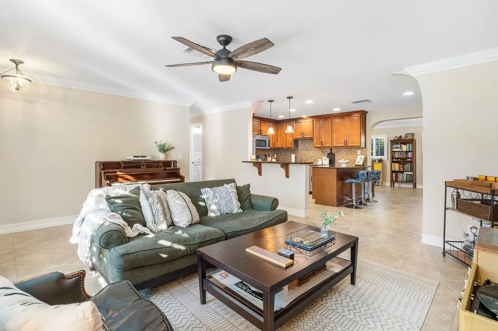 770 NW 3rd Avenue Boca Raton FL 33432