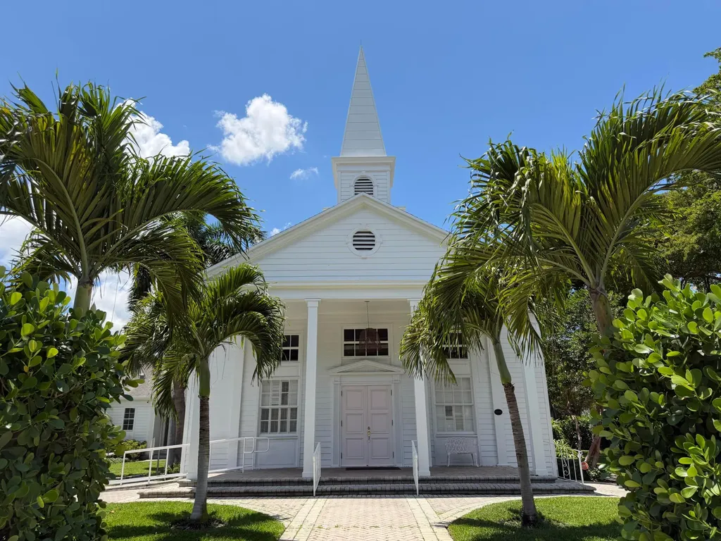 200 SE 7th Avenue Delray Beach FL