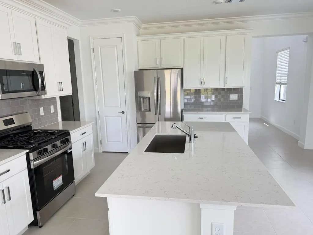 10676 NW Wilgrove Lane Port St Lucie FL 34987