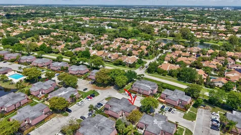 7582 Courtyard Run E Boca Raton FL 33433