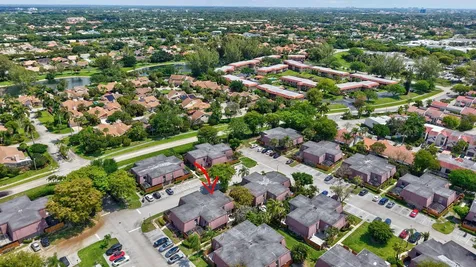 7582 Courtyard Run E Boca Raton FL 33433