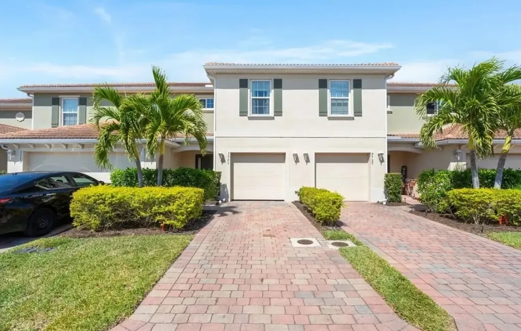3725 Crofton Court Fort Myers FL 33916