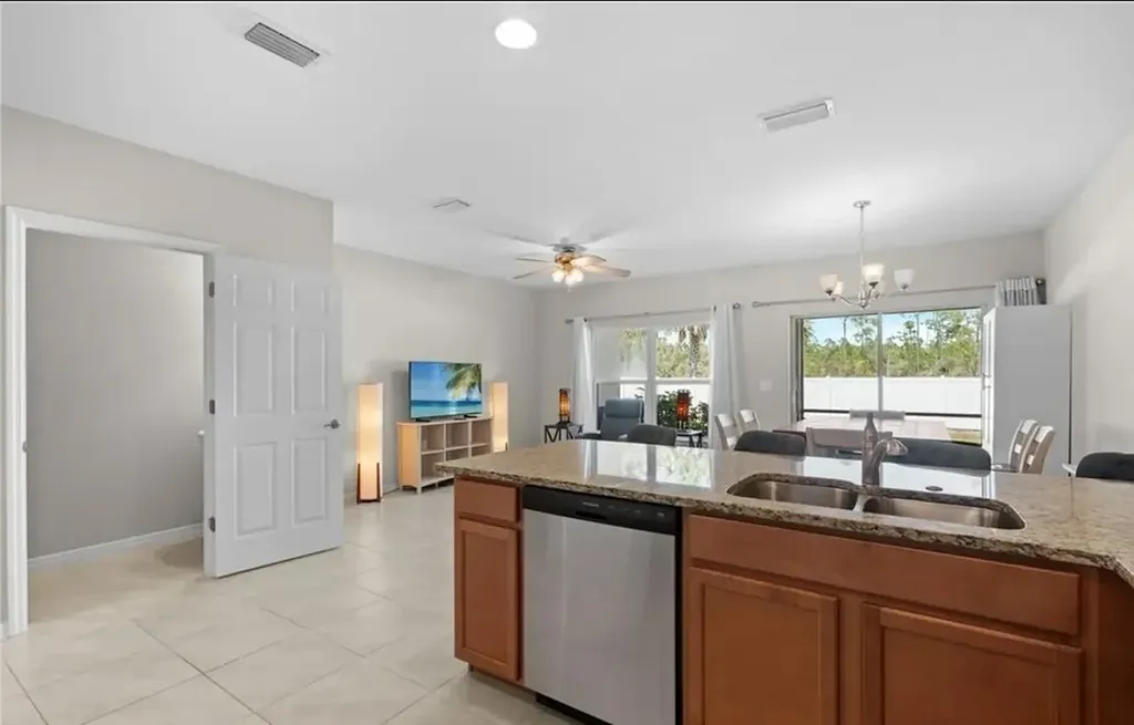 3725 Crofton Court Fort Myers FL 33916