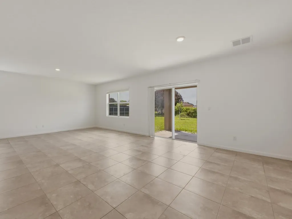 718 SW Crean Terrace SW Port St Lucie FL 34953