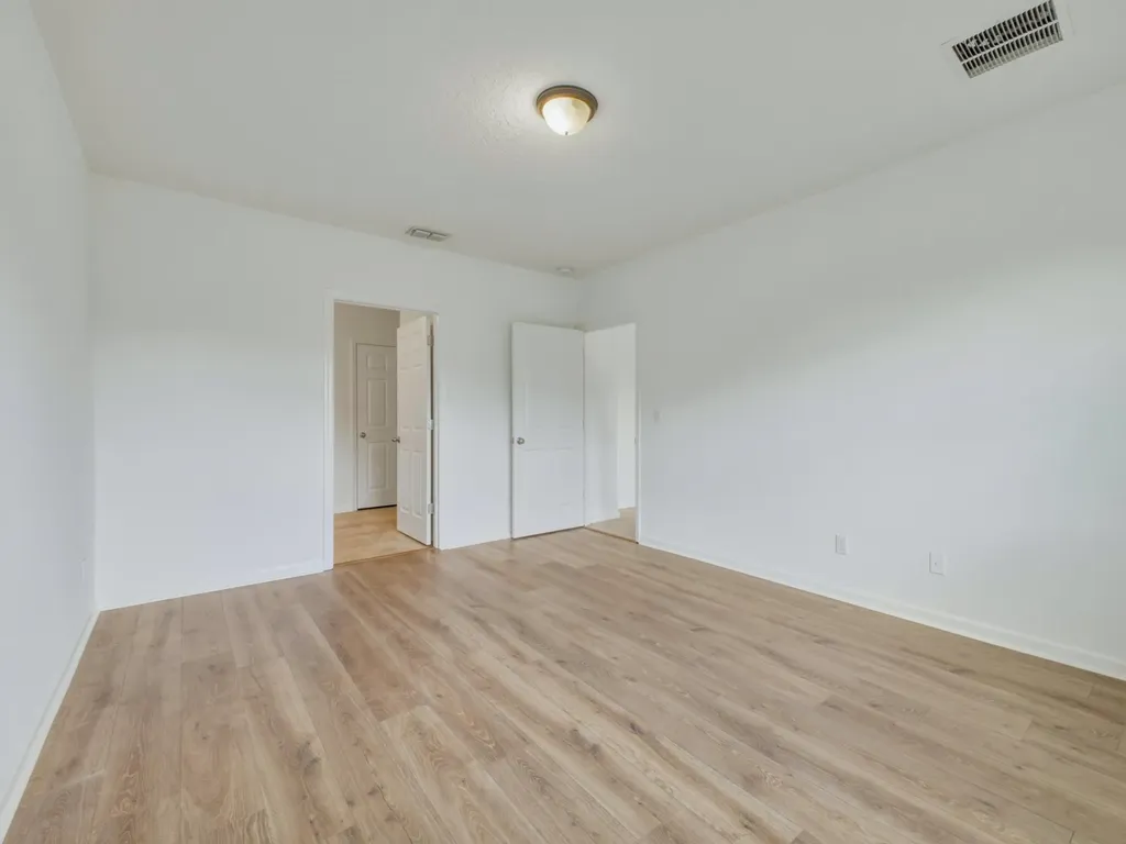718 SW Crean Terrace SW Port St Lucie FL 34953