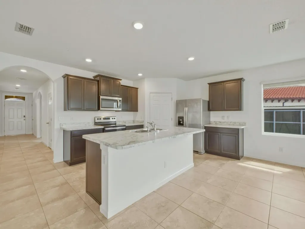 718 SW Crean Terrace SW Port St Lucie FL 34953