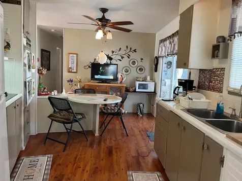 8708 SW 16th Street Davie FL 33324