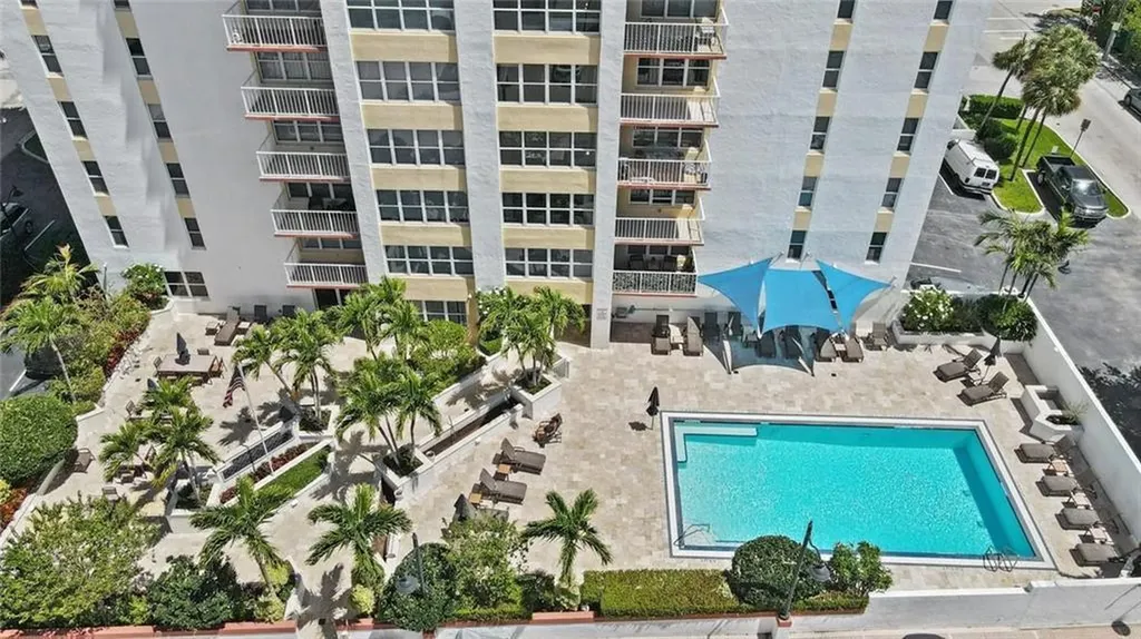 3000 E Sunrise Boulevard Fort Lauderdale FL 33304