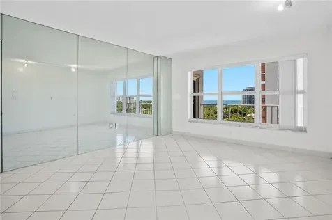 3000 E Sunrise Boulevard Fort Lauderdale FL 33304