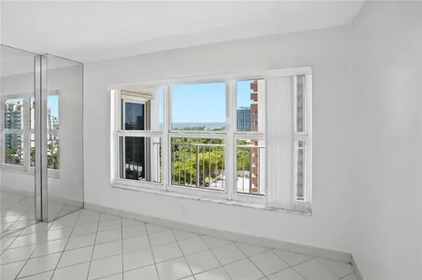 3000 E Sunrise Boulevard Fort Lauderdale FL 33304
