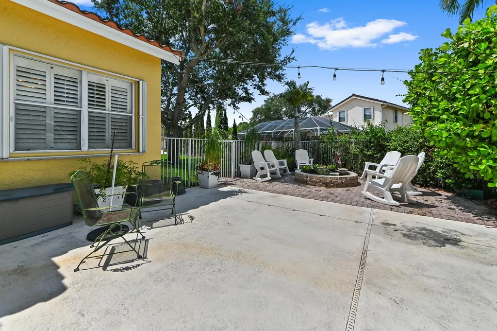 7461 Anadale Circle Lake Worth FL 33467