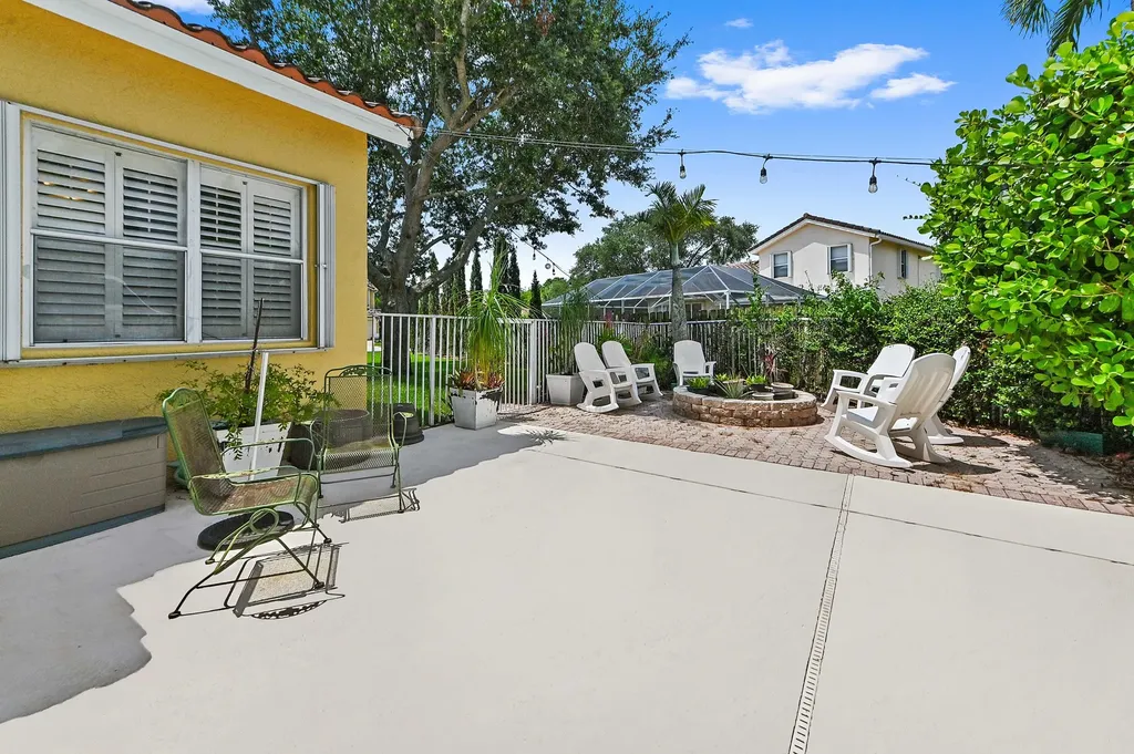 7461 Anadale Circle Lake Worth FL 33467
