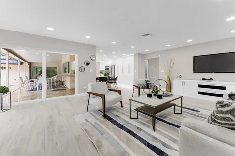 6692 N Grande Drive Boca Raton FL 33433