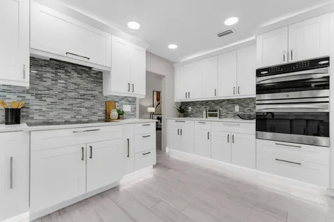 6692 N Grande Drive Boca Raton FL 33433