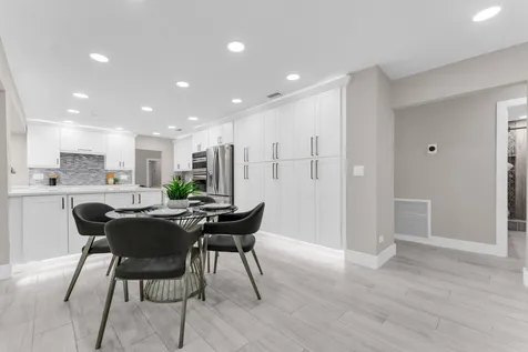 6692 N Grande Drive Boca Raton FL 33433