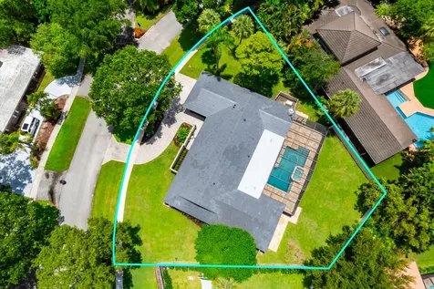 6692 N Grande Drive Boca Raton FL 33433