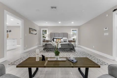 6692 N Grande Drive Boca Raton FL 33433