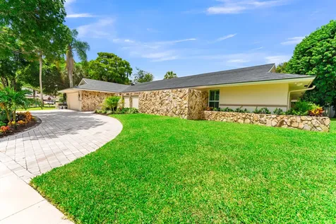 6692 N Grande Drive Boca Raton FL 33433