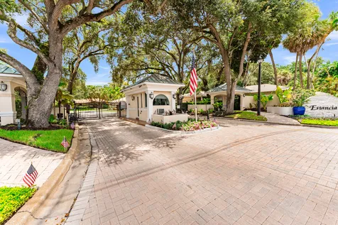 6692 N Grande Drive Boca Raton FL 33433