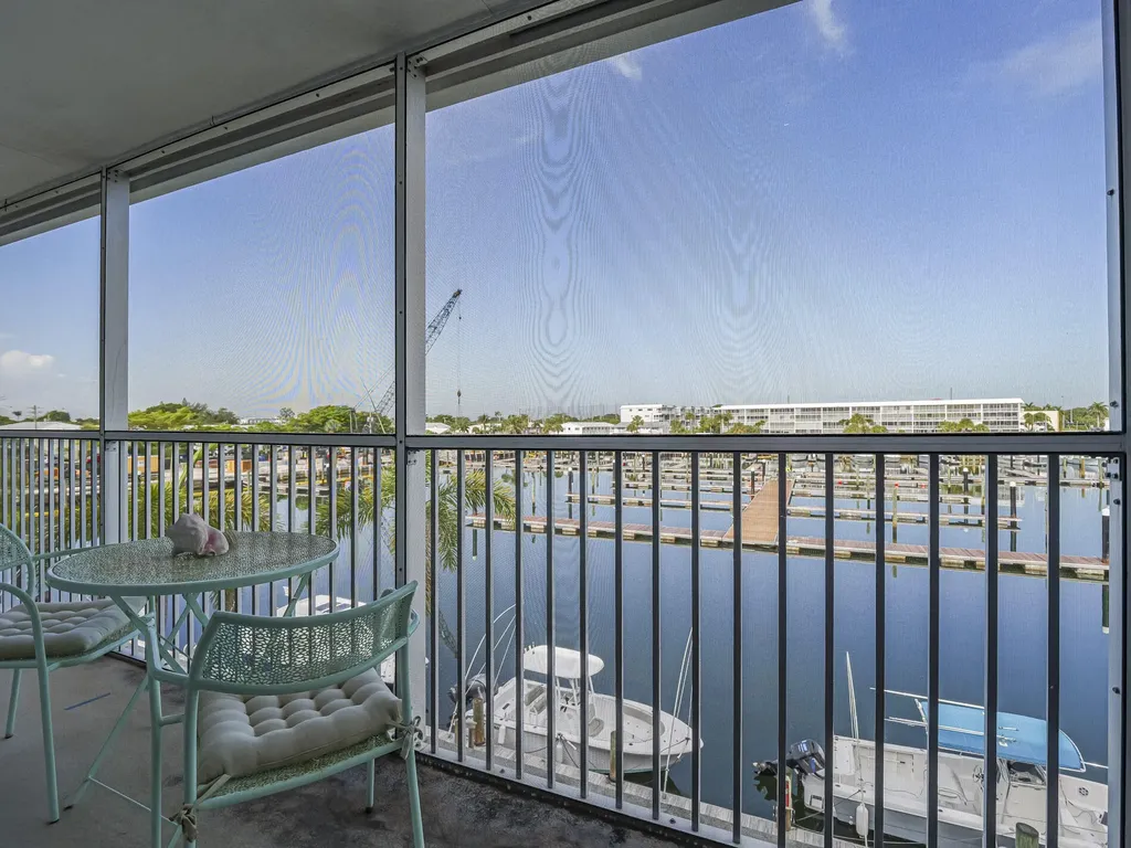 37 Yacht Club Drive North Palm Beach FL 33408
