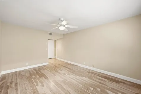 8073 NW 15th Manor Plantation FL 33322
