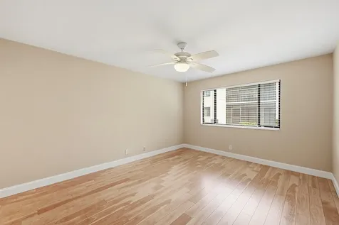 8073 NW 15th Manor Plantation FL 33322