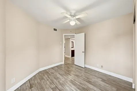 8073 NW 15th Manor Plantation FL 33322
