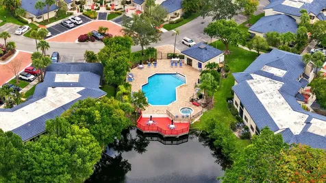 8073 NW 15th Manor Plantation FL 33322