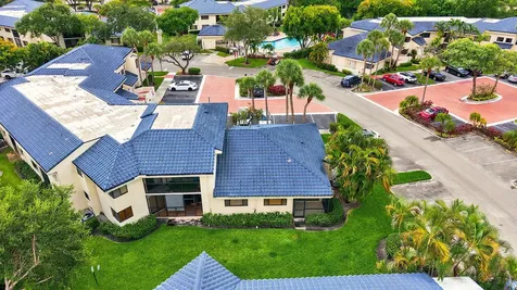 8073 NW 15th Manor Plantation FL 33322
