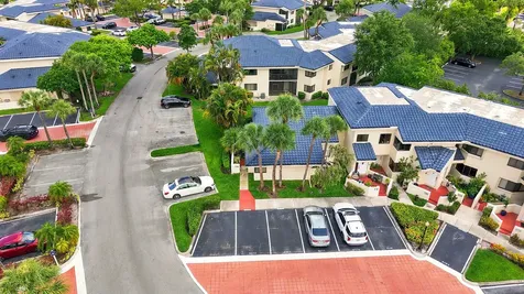 8073 NW 15th Manor Plantation FL 33322