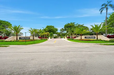 8073 NW 15th Manor Plantation FL 33322