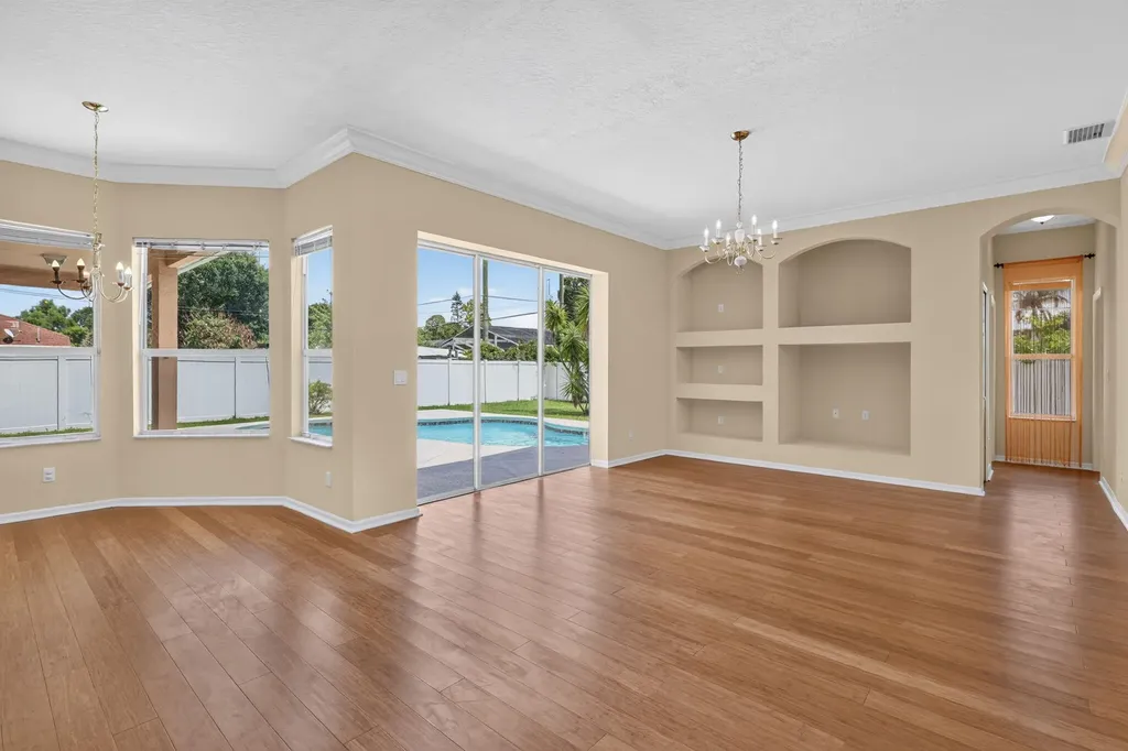 268 SW Moselle Avenue Port St Lucie FL 34984